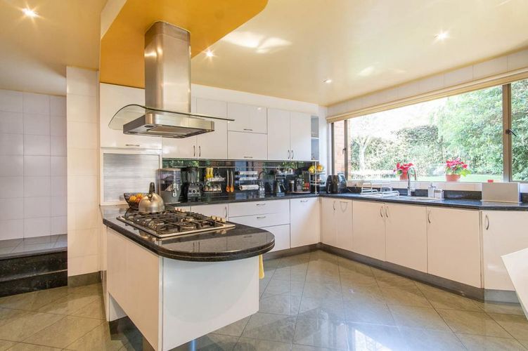 Casa de 4 alcobas en venta en Aposentos, Sopó, 450 m² · foto 8 de 24