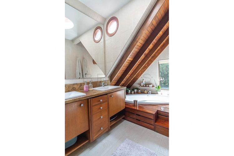 Casa de 4 alcobas en venta en Aposentos, Sopó, 450 m² · foto 18 de 24