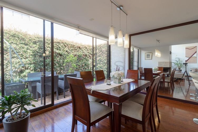 Casa de 3 alcobas en venta en Casa Blanca, Bogotá, 225 m² · foto 3 de 24