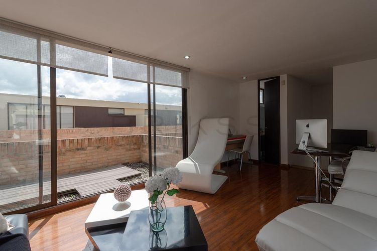 Casa de 3 alcobas en venta en Casa Blanca, Bogotá, 225 m² · foto 18 de 24