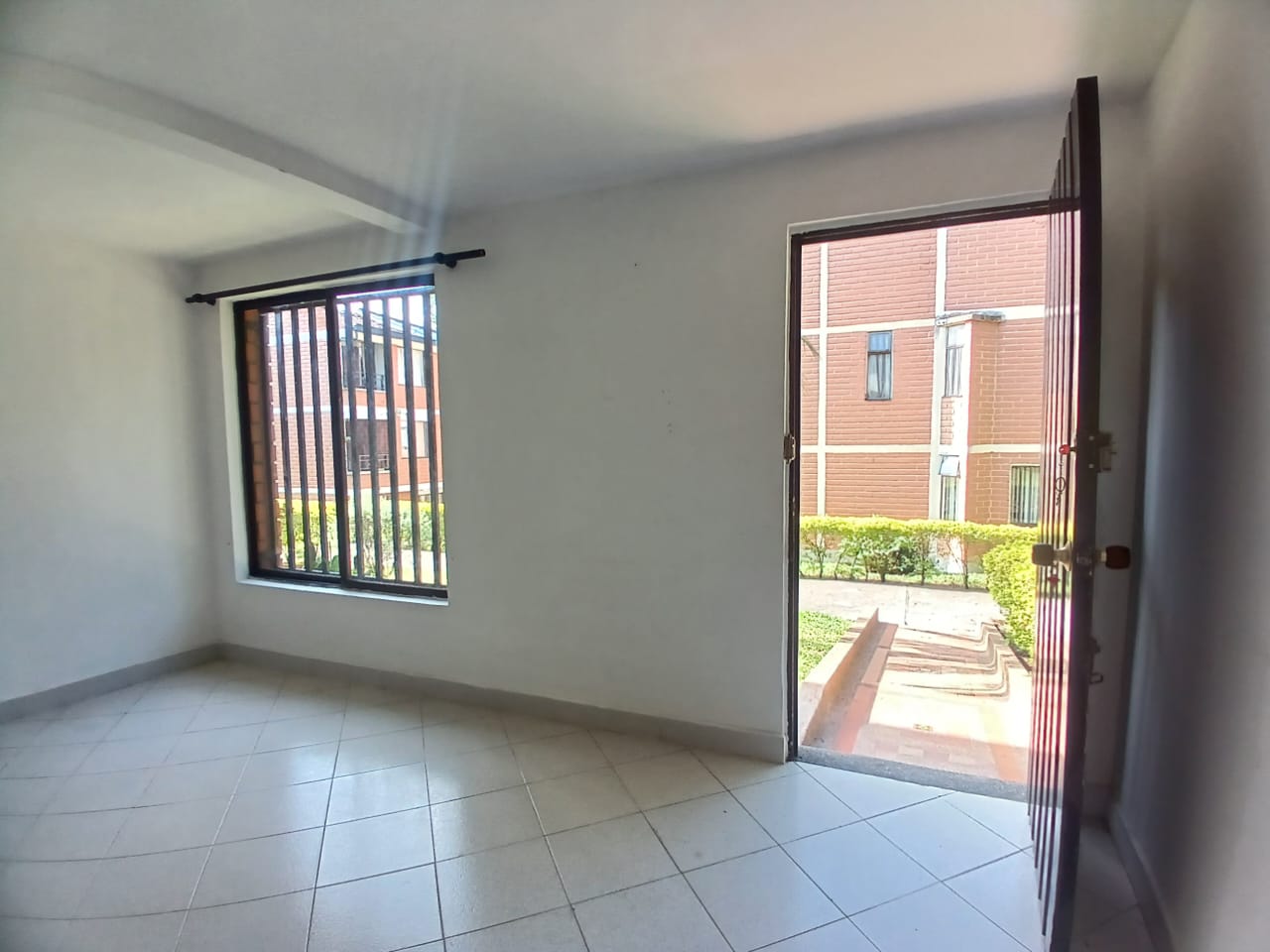 Casa en venta en Maraya, Pereira · foto 2 de 14