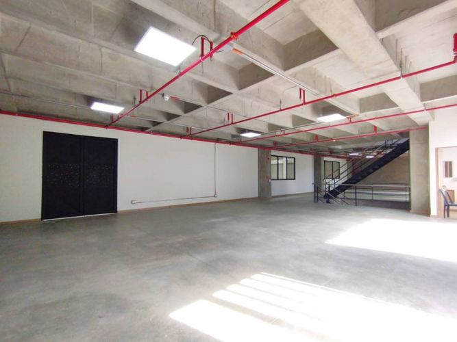 Bodega en arriendo en Zona Franca, Rionegro, 2117 m² · foto 15 de 24
