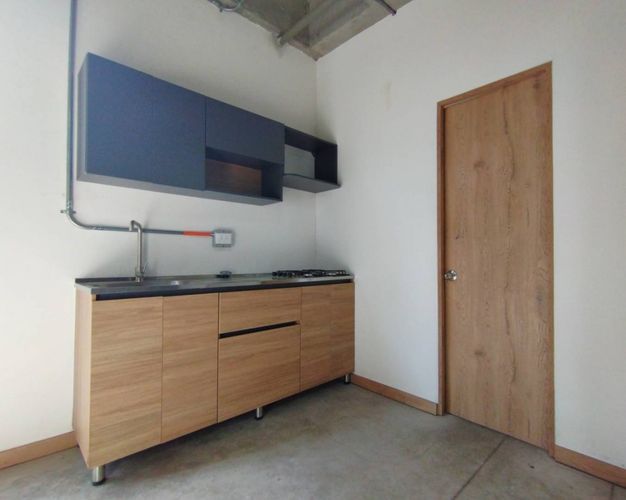Bodega en arriendo en Zona Franca, Rionegro, 2117 m² · foto 19 de 24