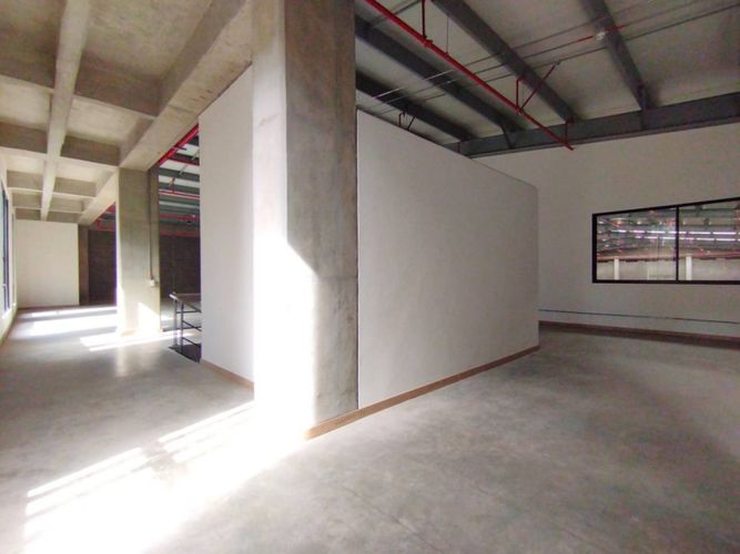 Bodega en arriendo en Zona Franca, Rionegro, 2117 m² · foto 23 de 24