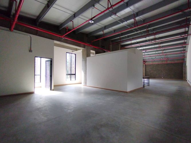 Bodega en arriendo en Zona Franca, Rionegro, 2117 m² · foto 24 de 24