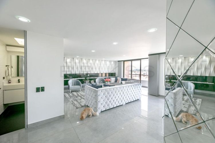 Apartamento en venta en La Calleja, Bogotá · foto 2 de 24