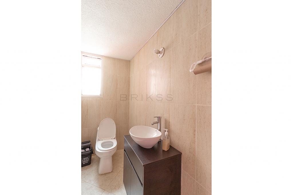 Casa en venta en Monaco, Bogotá · foto 4 de 12