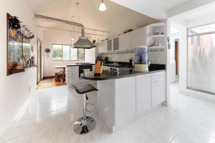 Casa de 3 alcobas en venta en Casa Blanca, Bogotá, 320 m² · foto 7 de 24