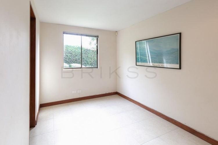 Casa de 3 alcobas en venta en Casa Blanca, Bogotá, 320 m² · foto 10 de 24