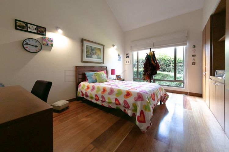 Casa de 3 alcobas en venta en Casa Blanca, Bogotá, 320 m² · foto 21 de 24