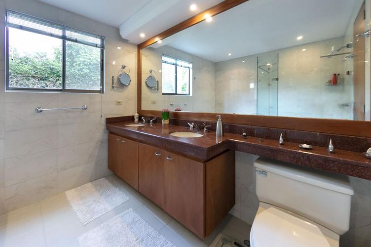 Casa de 3 alcobas en venta en Casa Blanca, Bogotá, 320 m² · foto 23 de 24