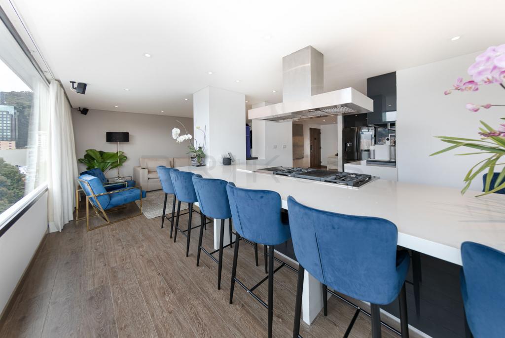 Apartamento en venta en Chico Norte, Bogotá · foto 3 de 15