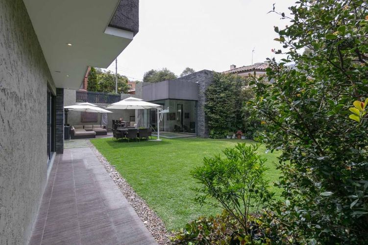 Casa de 4 alcobas en venta en Santa Ana Oriental, Bogotá, 650 m² · foto 23 de 24