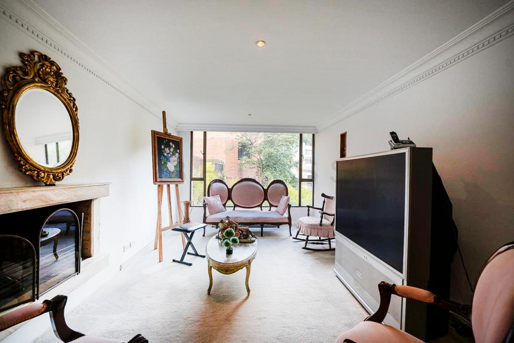 Apartamento en venta en El Refugio, Bogotá · foto 7 de 24