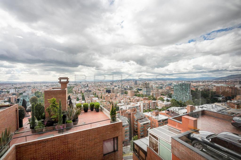 Apartamento en venta en El Refugio, Bogotá · foto 15 de 24