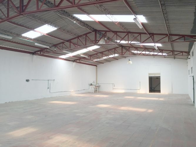 Bodega en venta en Ub Cataluña, Chía, 448 m² · foto 2 de 8