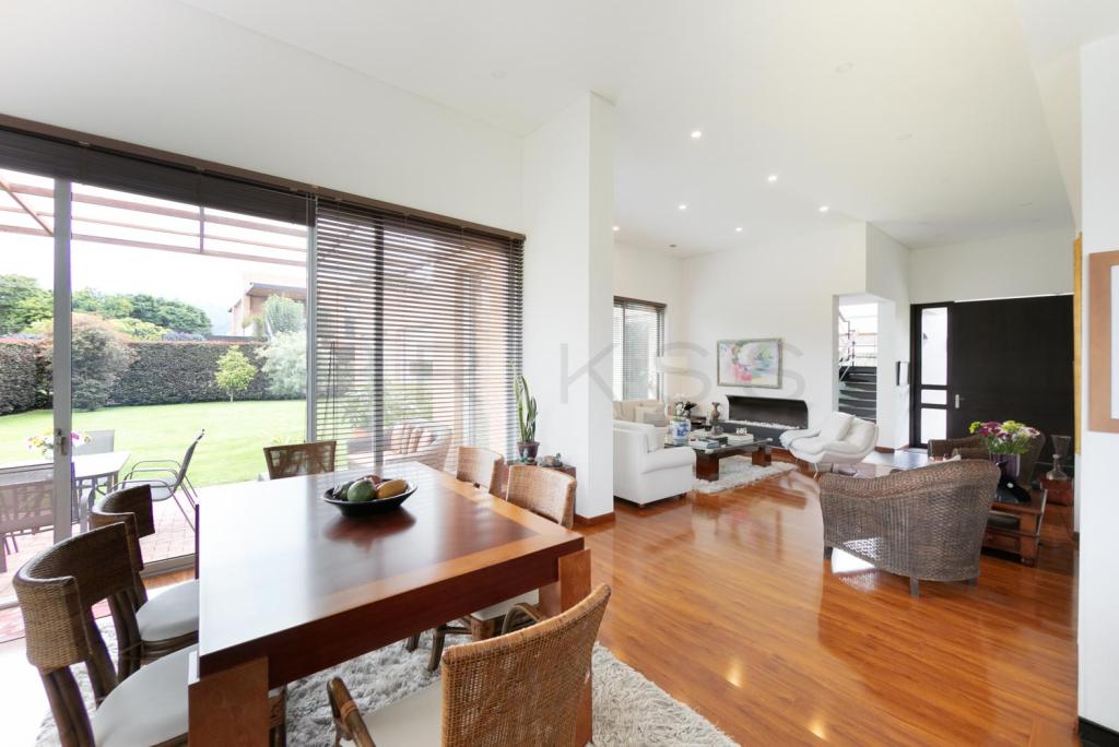 Casa en venta en Casa Blanca, Bogotá · foto 3 de 24