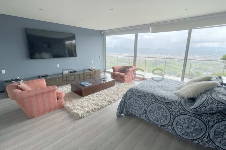 Casa de 4 alcobas en venta en Yerbabuena, Chía, 450 m² · foto 10 de 15