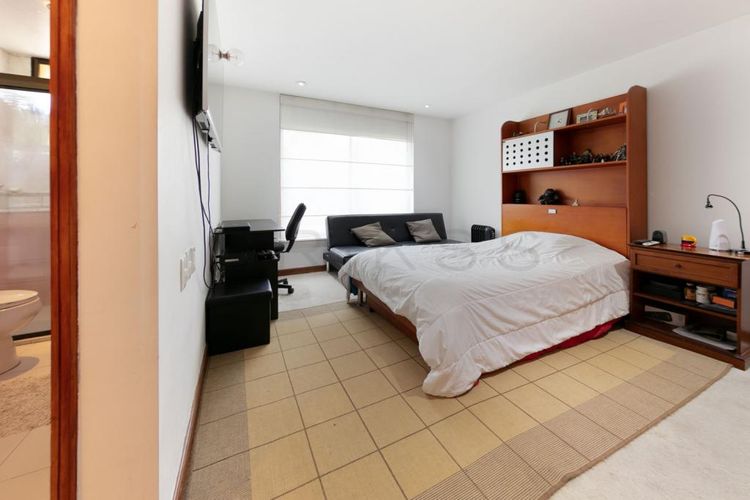Casa de 5 alcobas en venta en Centro, La Calera, 553 m² · foto 13 de 24
