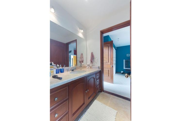 Casa de 5 alcobas en venta en Centro, La Calera, 553 m² · foto 24 de 24