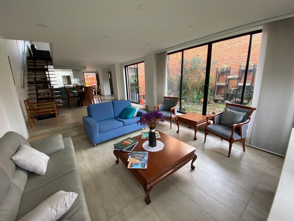 Casa en venta en Las Villas, Bogotá · foto 4 de 24