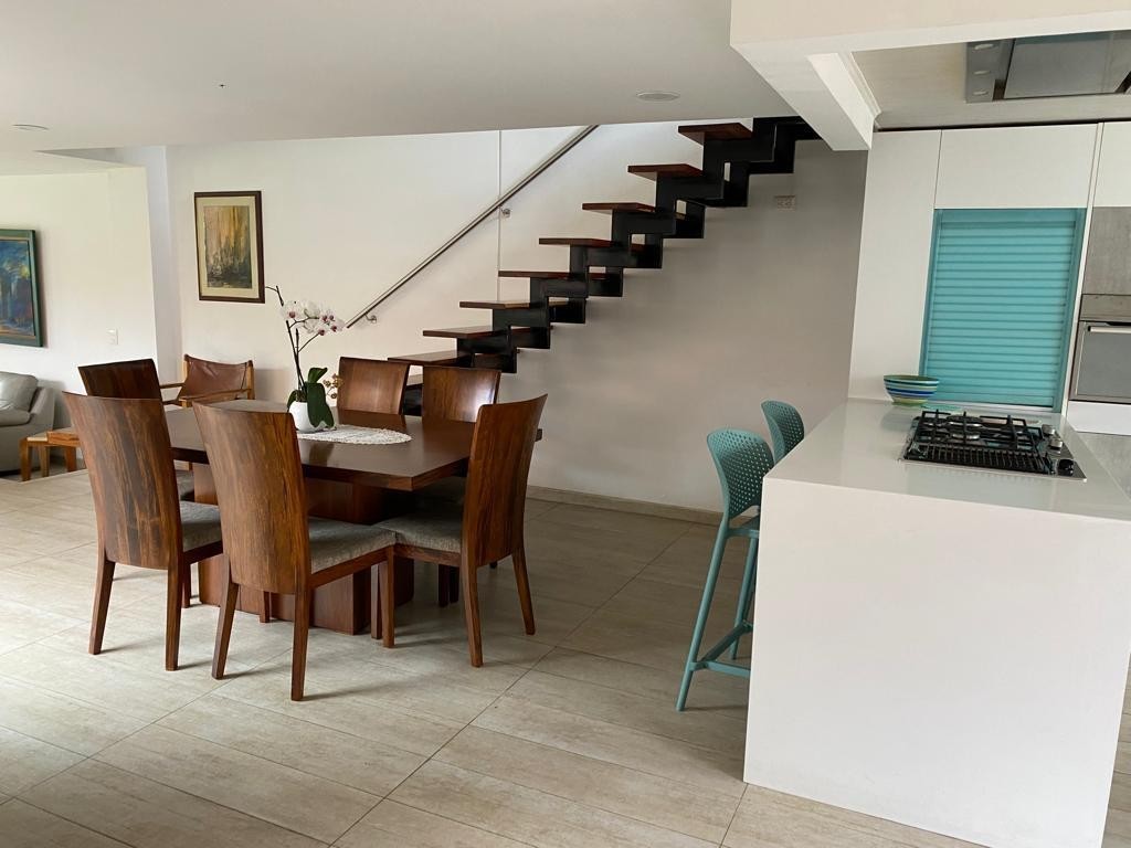 Casa en venta en Las Villas, Bogotá · foto 5 de 24