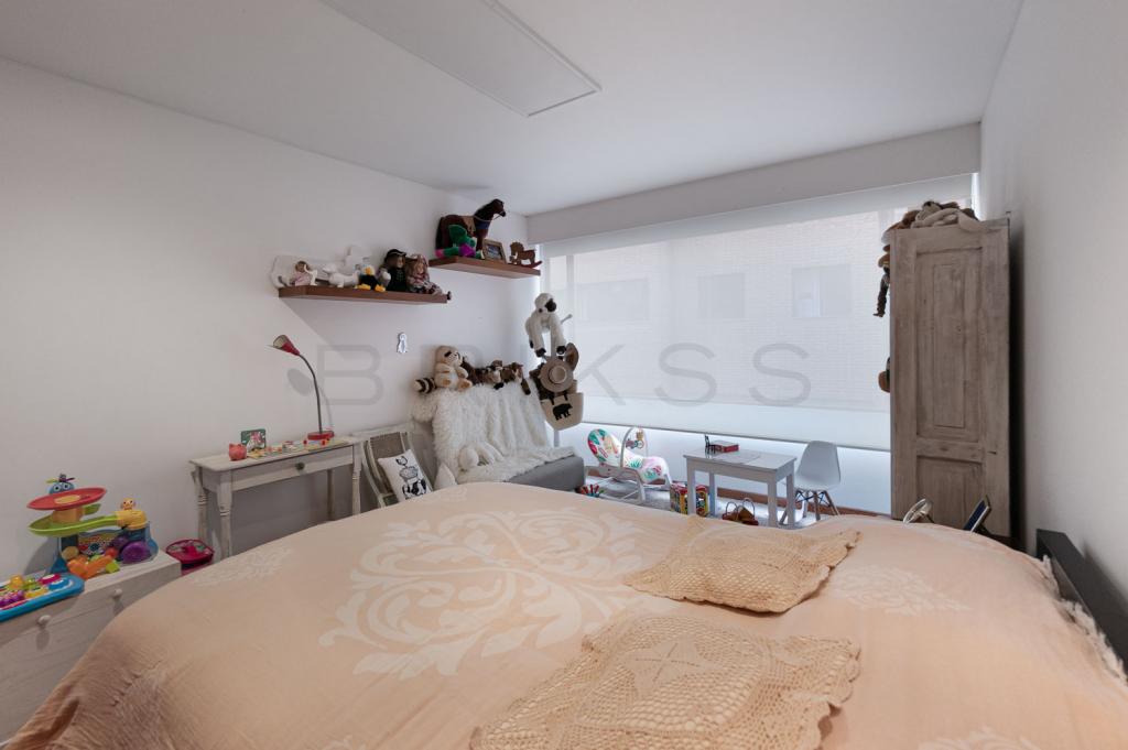 Apartamento en venta en Los Rosales, Bogotá · foto 16 de 18
