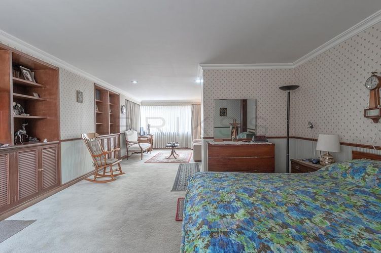 Apartamento de 3 alcobas en venta en La Carolina, Bogotá, 268 m² · foto 6 de 23