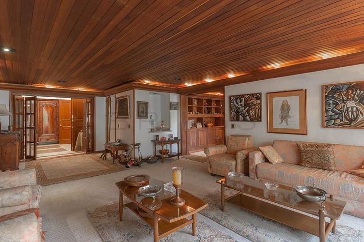 Apartamento en venta en Chico Norte, Bogotá · foto 2 de 23