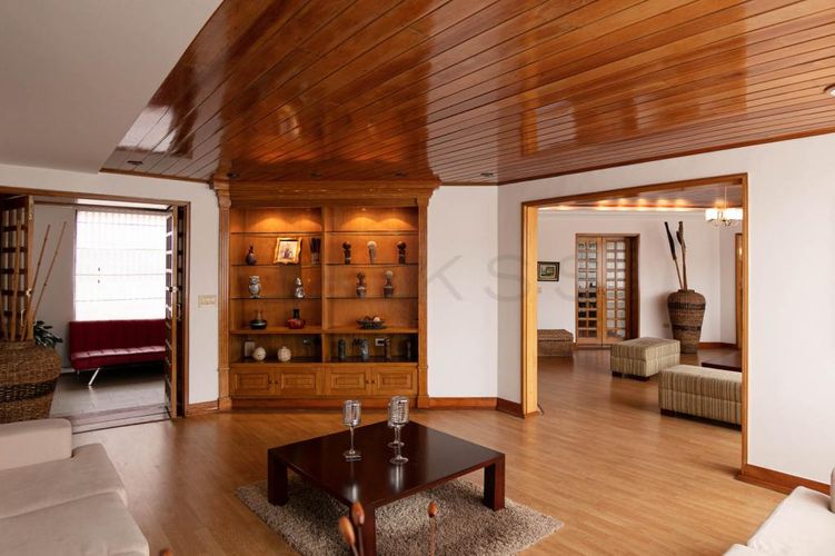 Apartamento en venta en La Carolina, Bogotá · foto 3 de 24