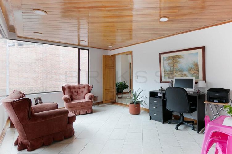 Apartamento en venta en La Carolina, Bogotá · foto 9 de 24
