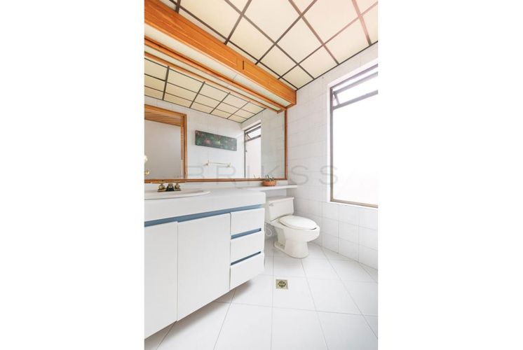 Apartamento en venta en La Carolina, Bogotá · foto 17 de 24