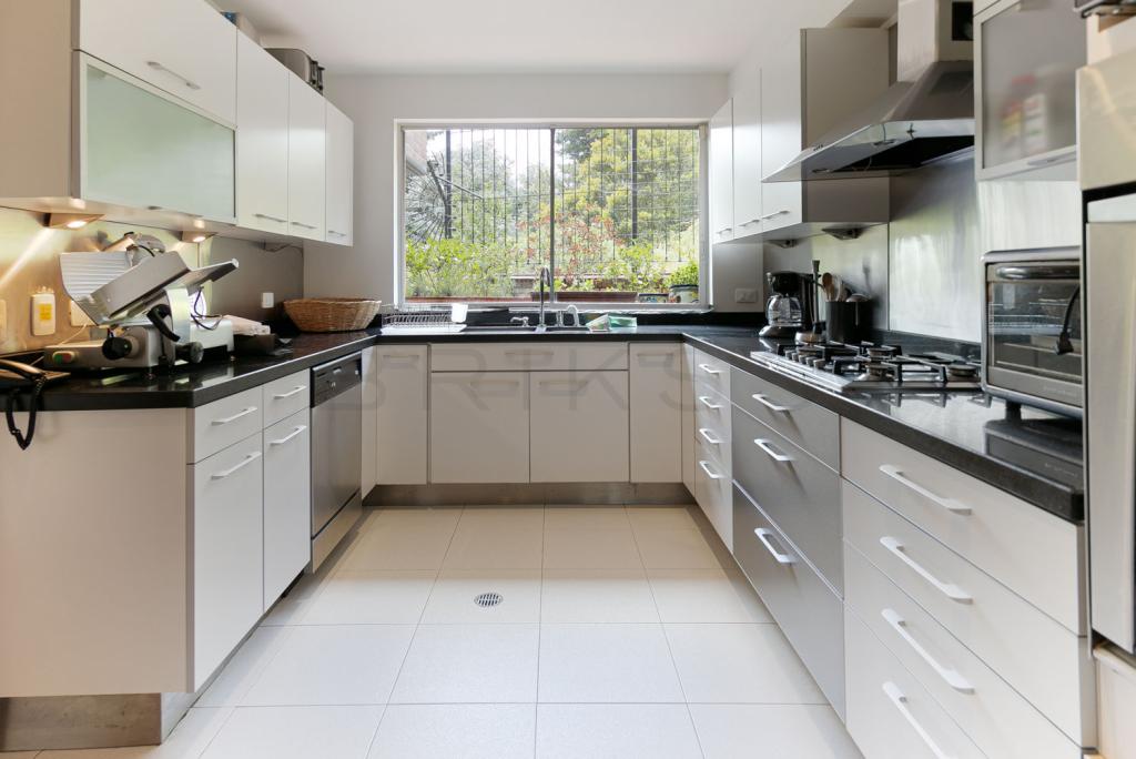 Apartamento en venta en Santa Ana Oriental, Bogotá · foto 6 de 24