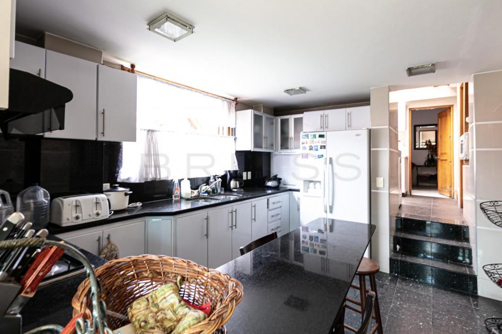 Casa en venta en Chapinero Alto, Bogotá · foto 2 de 24