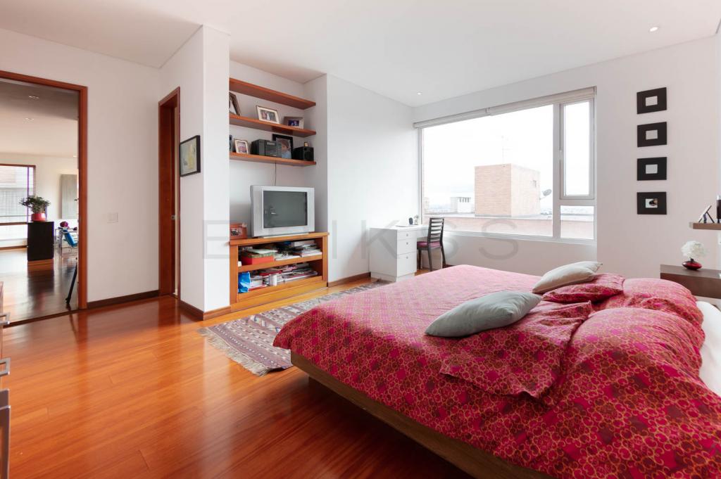 Apartamento en venta en El Refugio, Bogotá · foto 12 de 17