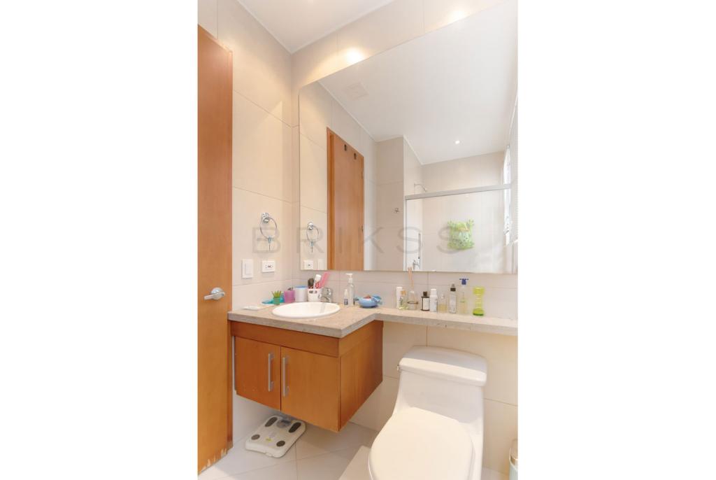 Apartamento en venta en El Refugio, Bogotá · foto 16 de 17