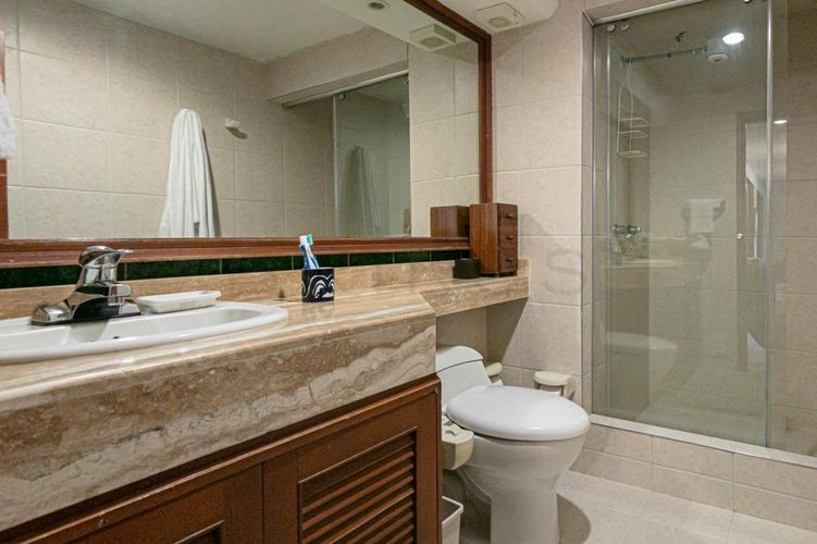 Apartamento de 3 alcobas en venta en La Carolina, Bogotá, 300 m² · foto 16 de 18