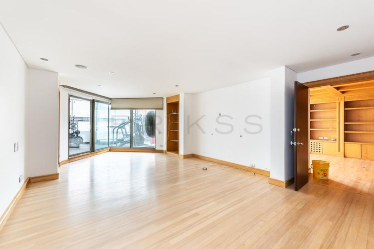Apartamento de 5 alcobas en venta en Chico Norte, Bogotá, 780 m² · foto 11 de 24