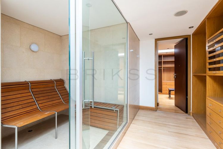 Apartamento de 5 alcobas en venta en Chico Norte, Bogotá, 780 m² · foto 15 de 24