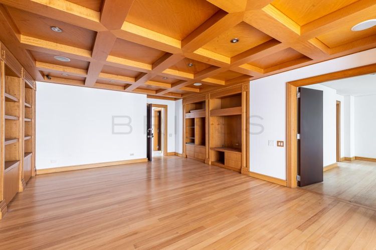 Apartamento de 5 alcobas en venta en Chico Norte, Bogotá, 780 m² · foto 17 de 24