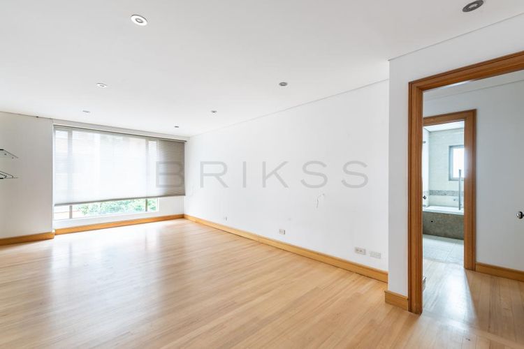 Apartamento de 5 alcobas en venta en Chico Norte, Bogotá, 780 m² · foto 21 de 24