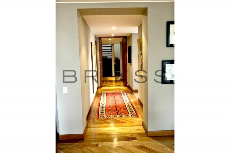 Apartamento de 3 alcobas en venta en La Cabrera, Bogotá, 482 m² · foto 11 de 24
