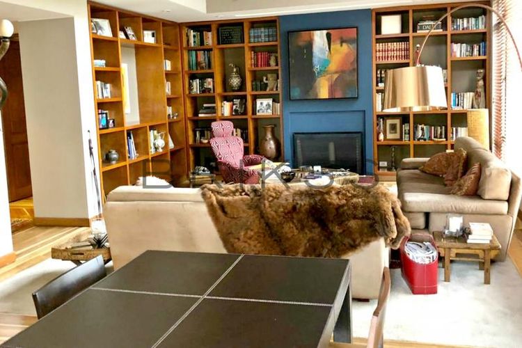 Apartamento de 3 alcobas en venta en La Cabrera, Bogotá, 482 m² · foto 16 de 24
