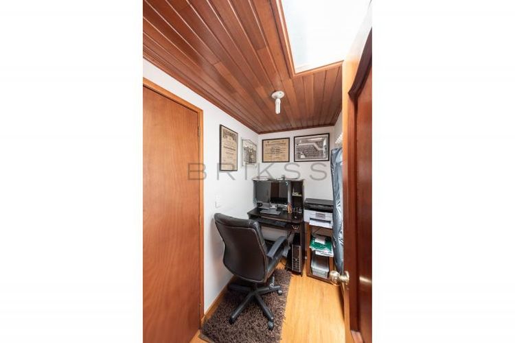 Apartamento de 3 alcobas en venta en Chicó Navarra, Bogotá, 186 m² · foto 18 de 24