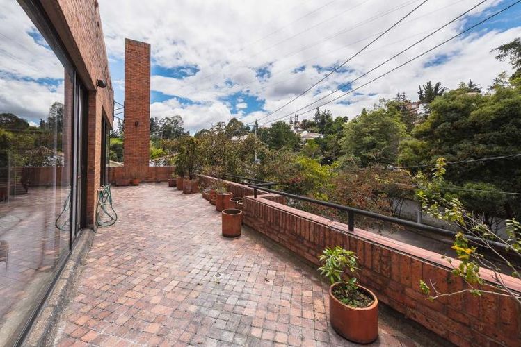 Apartamento de 3 alcobas en venta en Club De Los Lagartos, Bogotá, 242 m² · foto 11 de 19