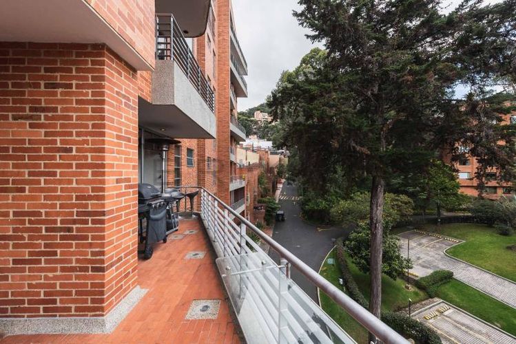 Apartamento de 3 alcobas en venta en Bosque Medina, Bogotá, 275 m² · foto 6 de 21