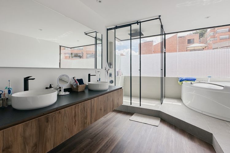Apartamento de 4 alcobas en venta en Los Rosales, Bogotá, 354 m² · foto 23 de 24