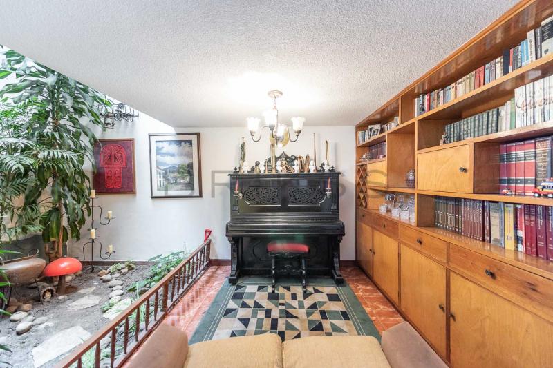 Casa en venta en Las Villas, Bogotá · foto 9 de 15