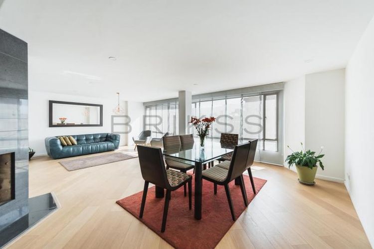 Apartamento de 3 alcobas en venta en San Patricio, Bogotá, 244 m² · foto 5 de 19