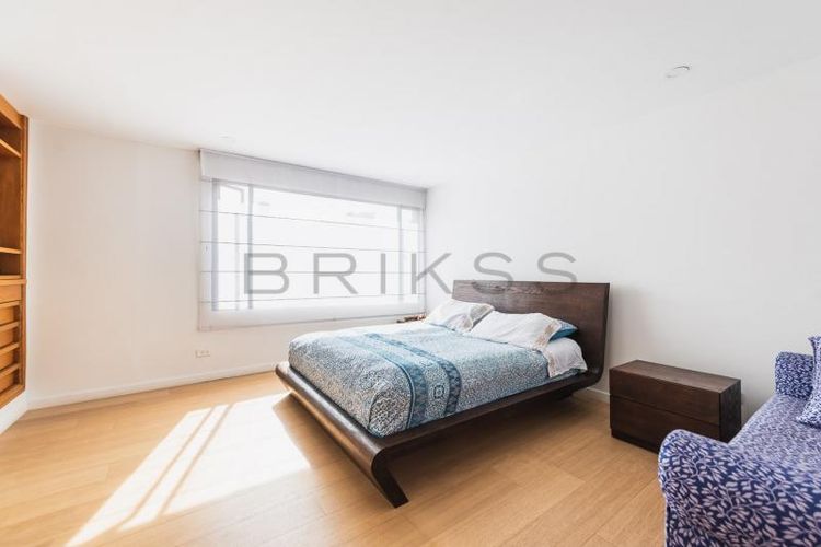 Apartamento de 3 alcobas en venta en San Patricio, Bogotá, 244 m² · foto 9 de 19